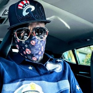 Meet your Posher, Charles